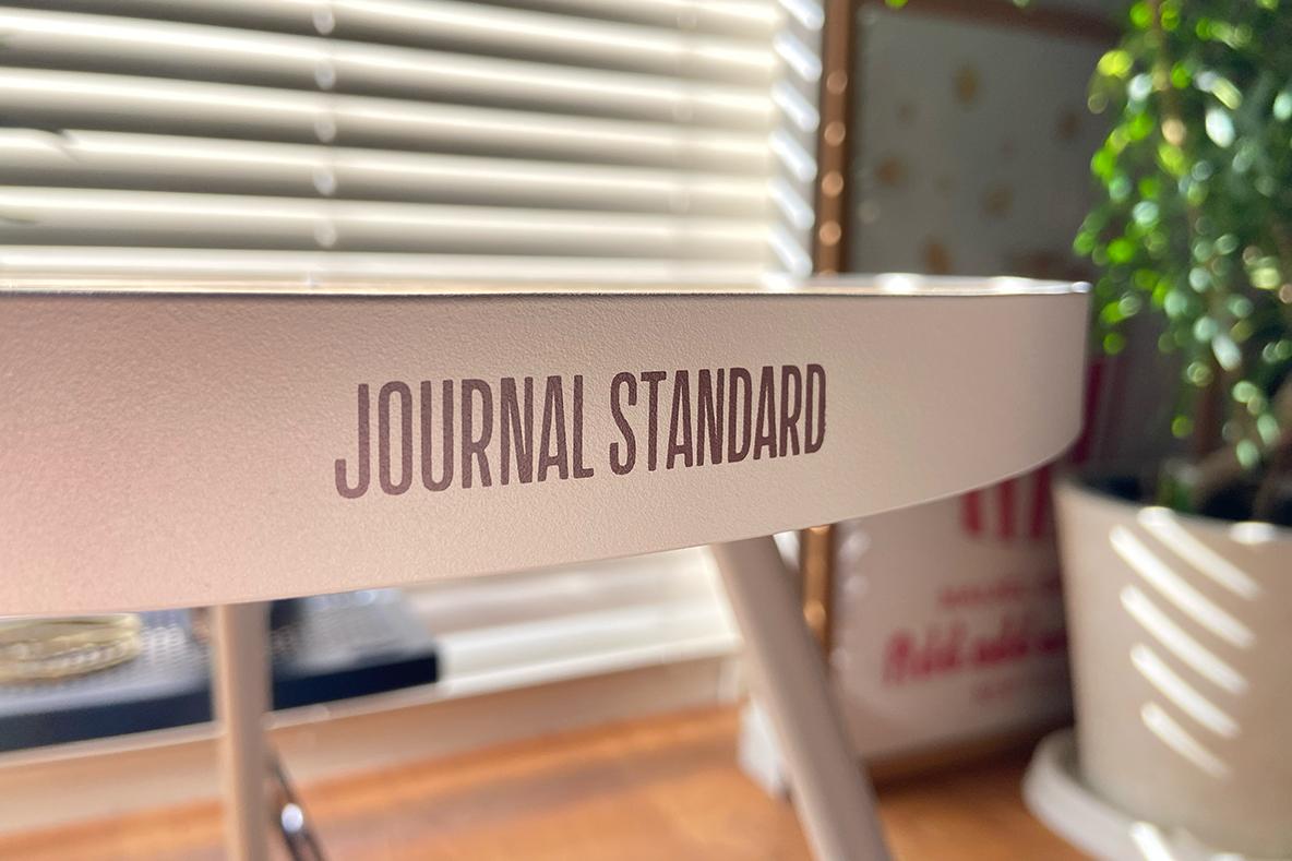 山崎実業×JOURNAL STANDARD FURNITUREのサイドテーブルは3通りに