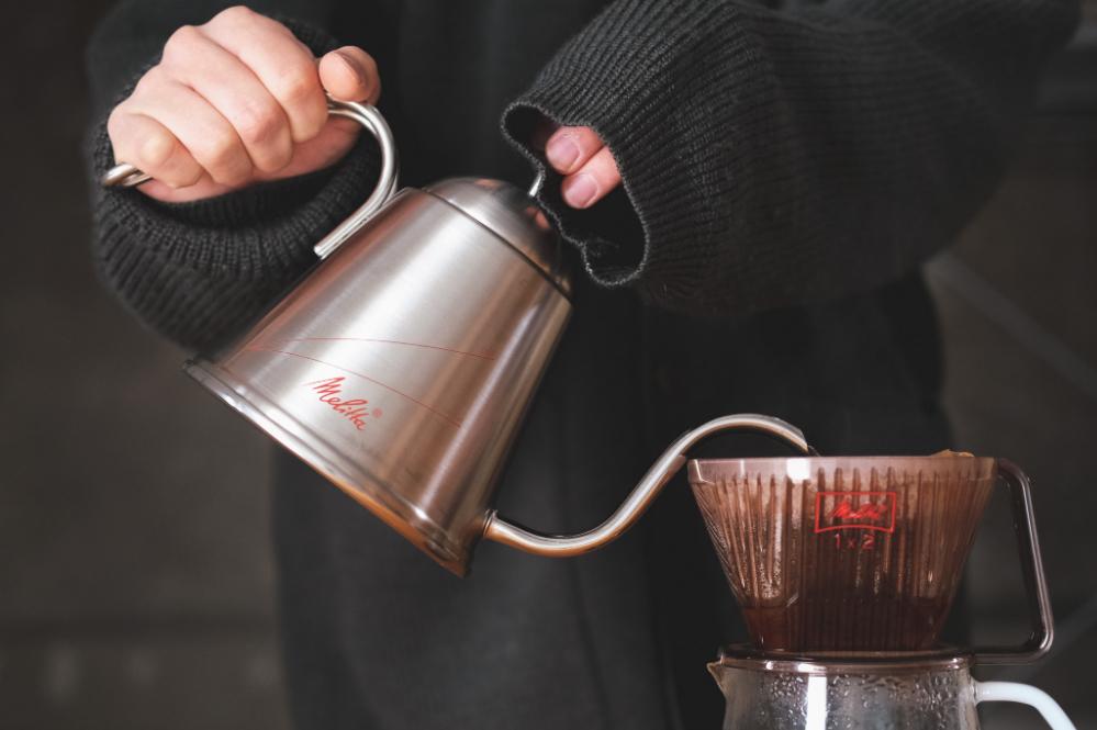 どうあがいても「おいしいコーヒーしか淹れられない専用ケトル