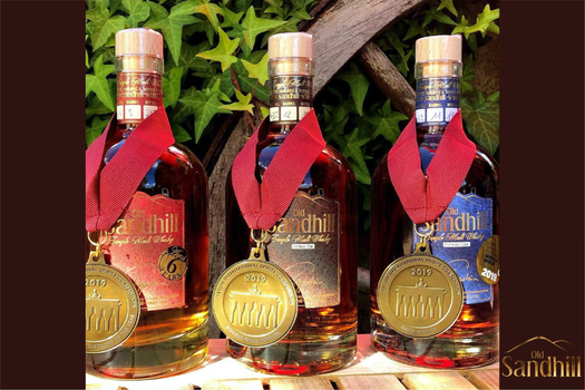 Malt & Grain ウイスキー 琥珀色 Malt & Grain ウイスキー 琥珀色