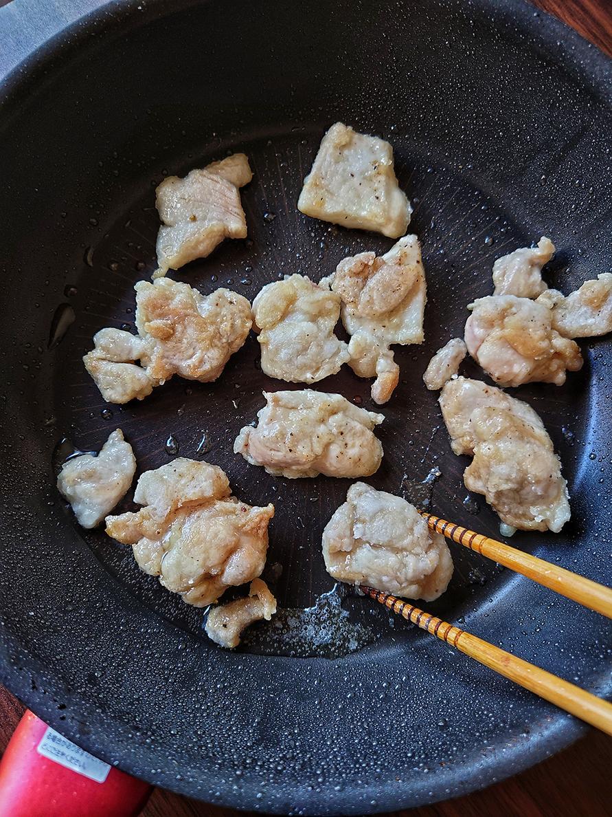 鶏肉の舞茸炒め