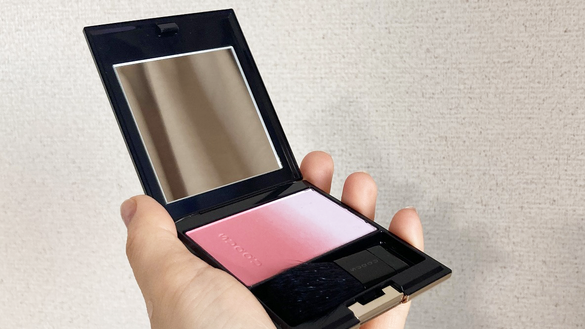 人生で初めて使い切ったSUQQUのチーク、ないと困るくらい愛用中です