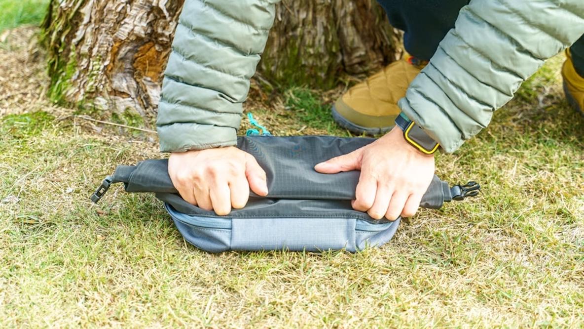 4年間愛用中！ パタゴニアの「ワークエプロン」は、庭遊びやモノ
