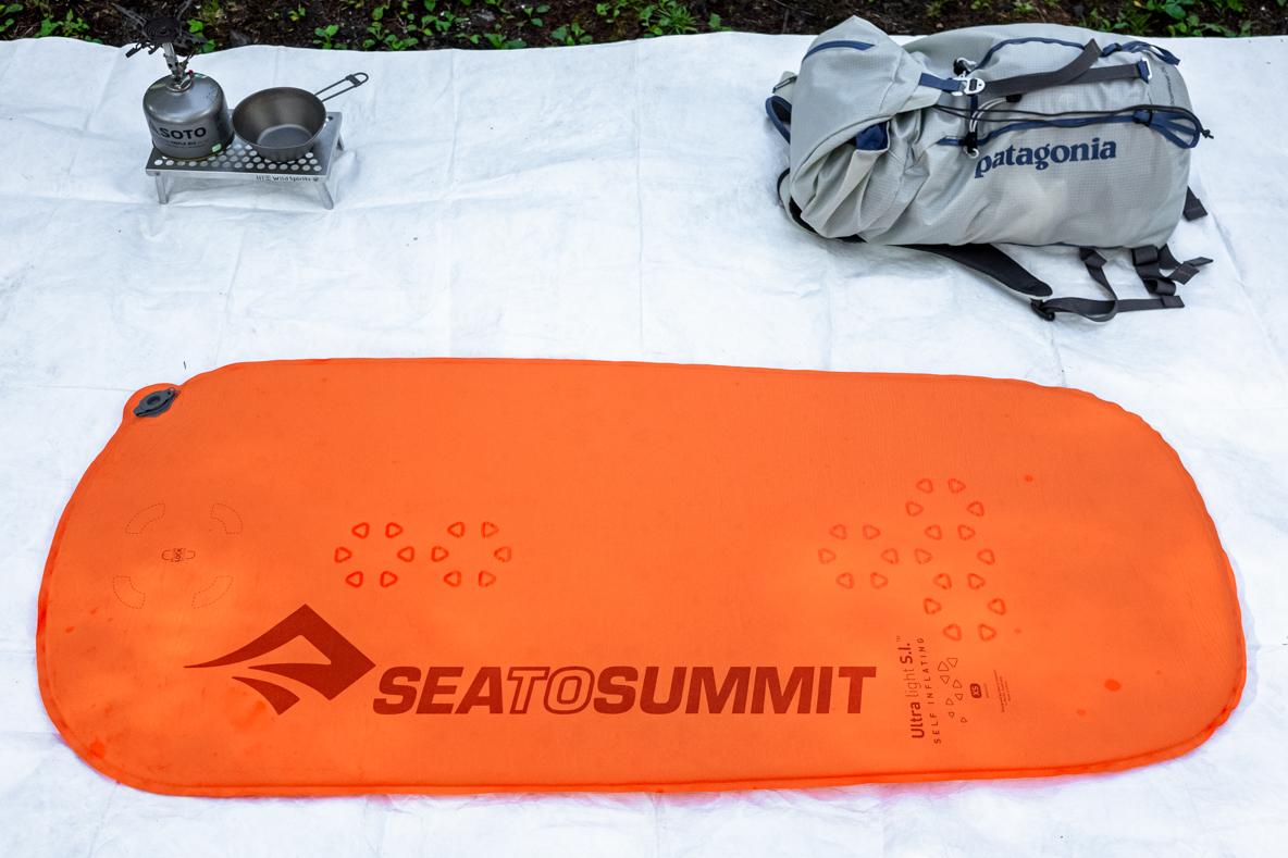 SEA TO SUMMIT UltraLight Mat Sサイズ 試し寝のみ SEA TO SUMMIT UltraLight Mat Sサイズ 試し寝のみ 携帯性と