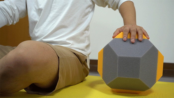 初心者でも手軽に使えるよ！ トレーニングジムが開発したボール型の宅