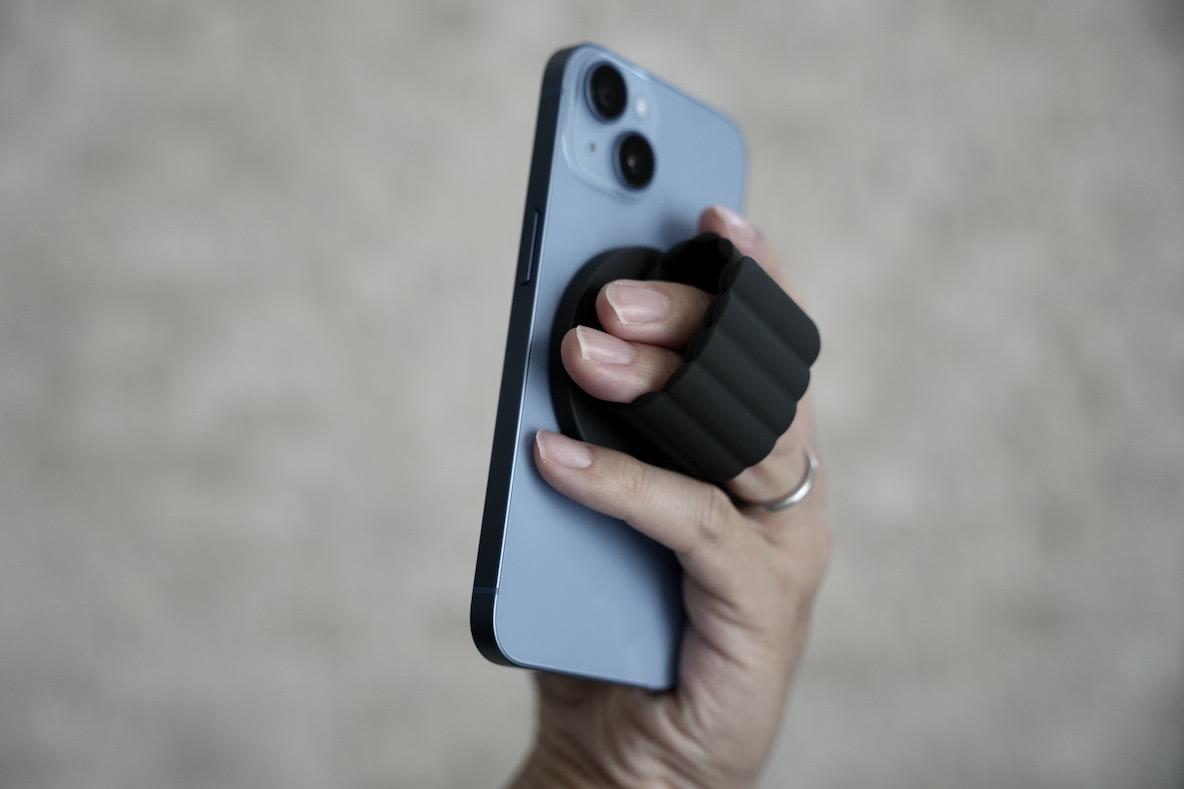 Ankerの「マグネット式スマホリング」でiPhoneがもっと便利に Ankerの「マグネット式スマホリング」でiPhoneがもっと便利に