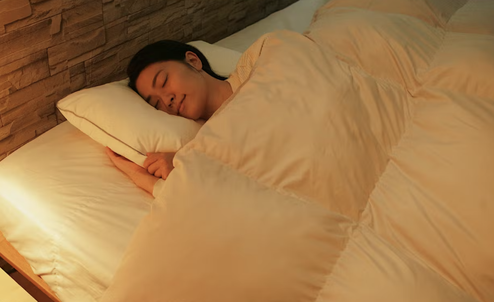 無重力のような寝心地とは？ 理想的な睡眠を追求した枕「ぷるぷる