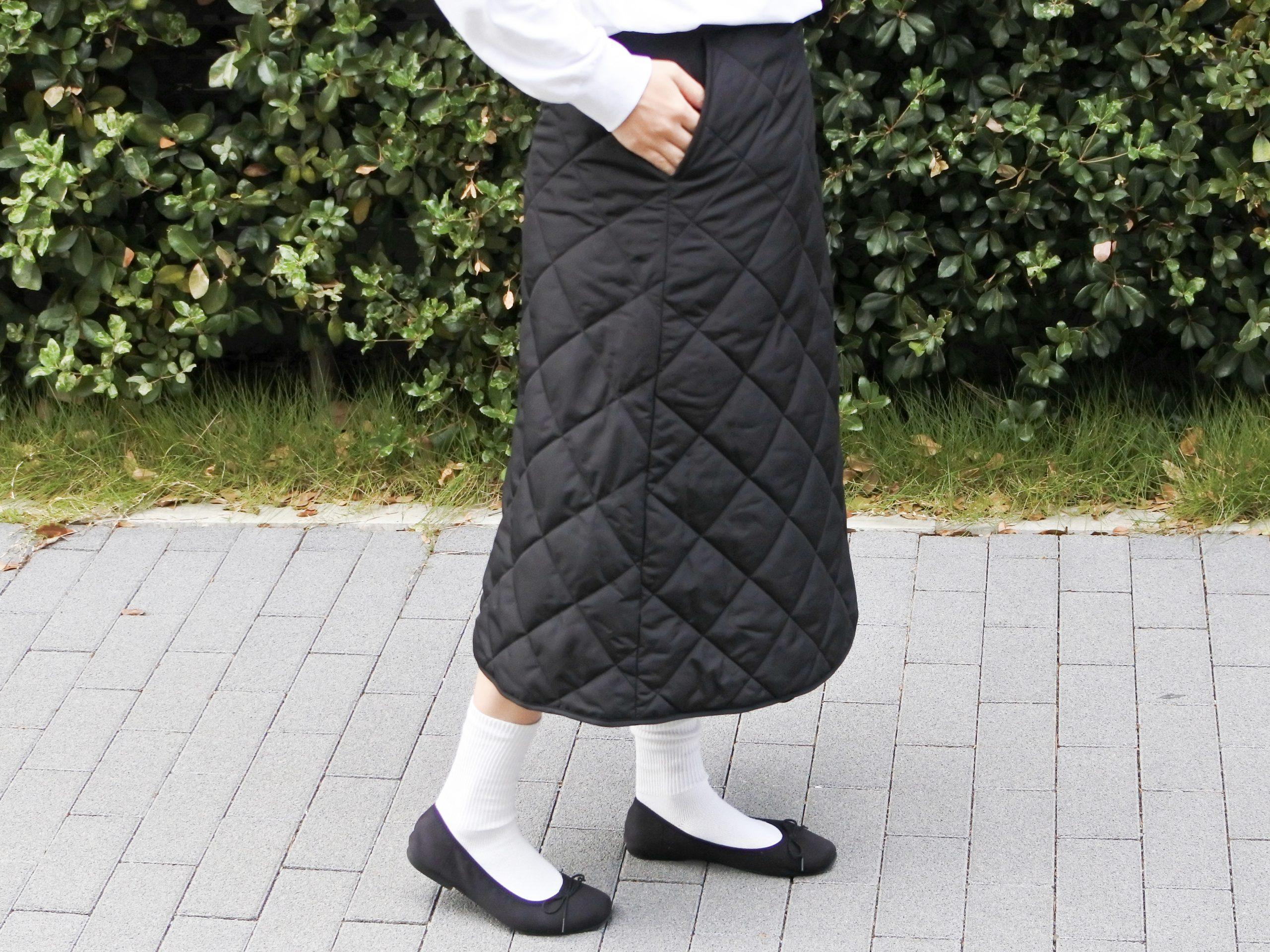 毎年売り切れるユニクロの名作「防風スカート」が進化していた！ 防寒