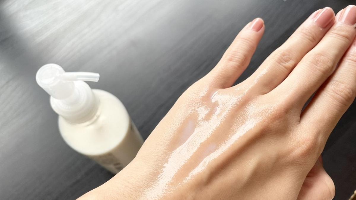 護膚步驟可以更簡單?無印良品「乳液型化妝水」三週實測變化公開! 護膚步驟可以更簡單?無印良品「乳液型化妝水」三週實測變化公開!