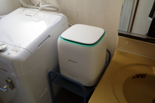 【動作確認済】moyu 全自動ミニ洗濯機 自動給水 脱水 理容 美容品小物洗いに sddefault.jpg