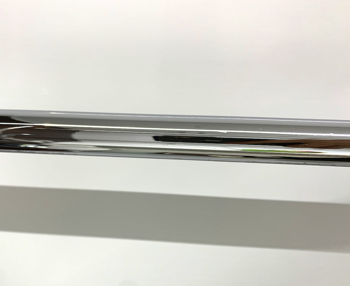 汚れが取れた手すりの接写