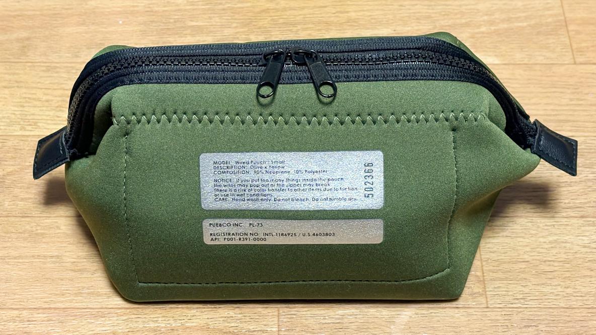 旅行やアウトドアに「ガバッと開くこのポーチ」が想像以上に便利 旅行やアウトドアに「ガバッと開くこのポーチ」が想像以上に便利