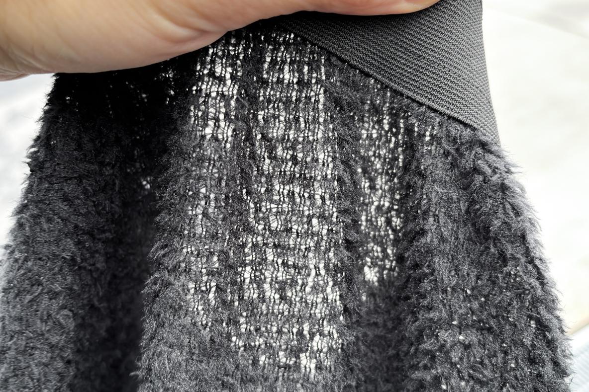 タイツとしても、ズボンとしても履ける「山と道」のコレ。 通気性・速