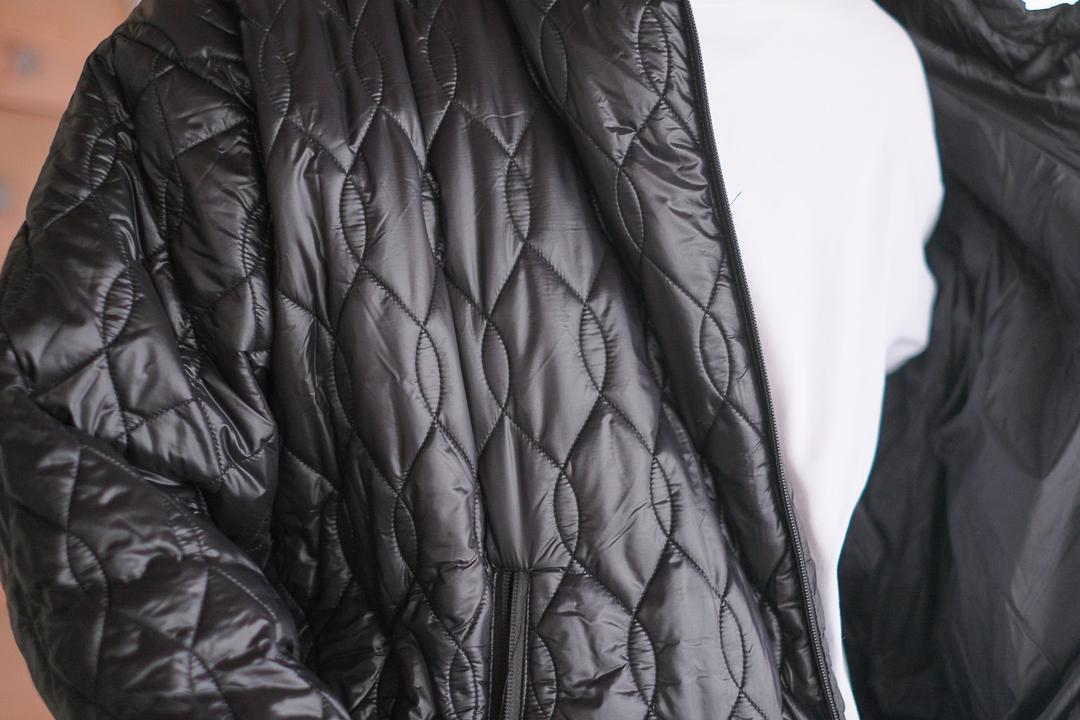 しっかり動けてあったか幸せ〜。宇宙服素材を使った着る寝袋があれば