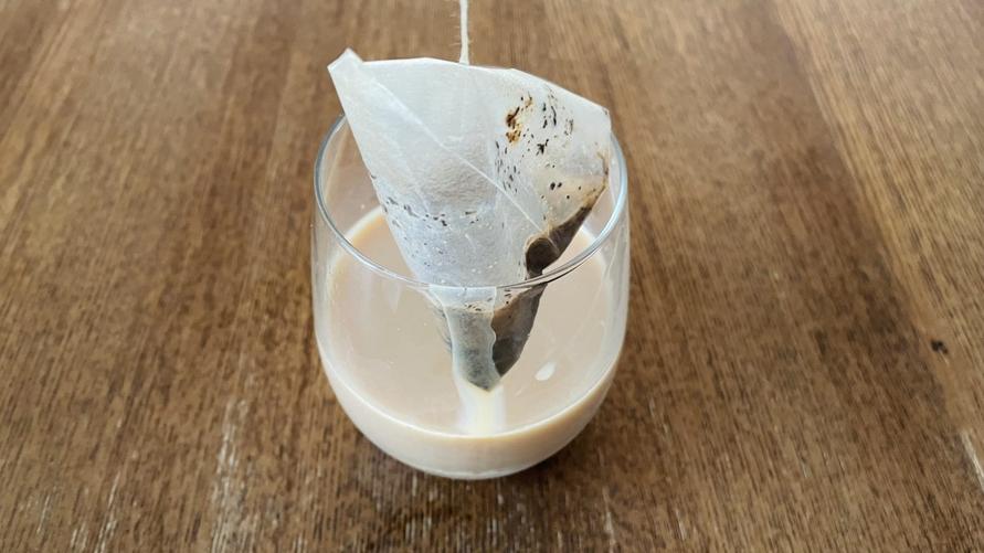 日東紅茶「ミルクとけだすティーバッグ アイスアールグレイ」
