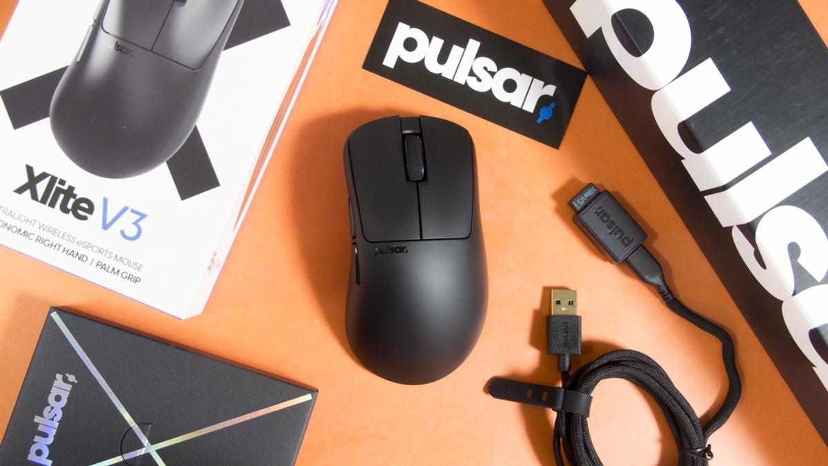 我買了不會發光的新電競滑鼠「pulsar Xlite V3」，同時兼顧工作和遊戲的好滑鼠