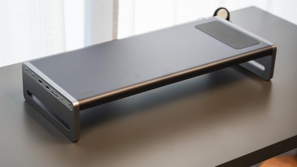 Anker 675 USB-C ドッキングステーション (12-in-1, Monitor Stand 