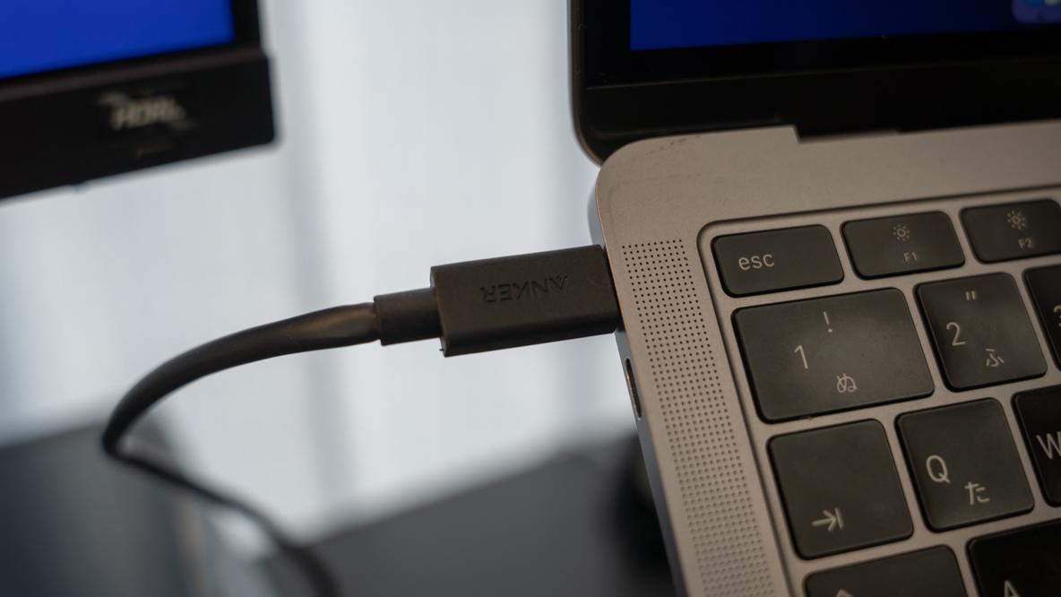 欲しい機能全部入り。Ankerの「12 in 1モニタースタンド」で最高 欲しい機能全部入り。Ankerの「12 in 1モニタースタンド」で最高