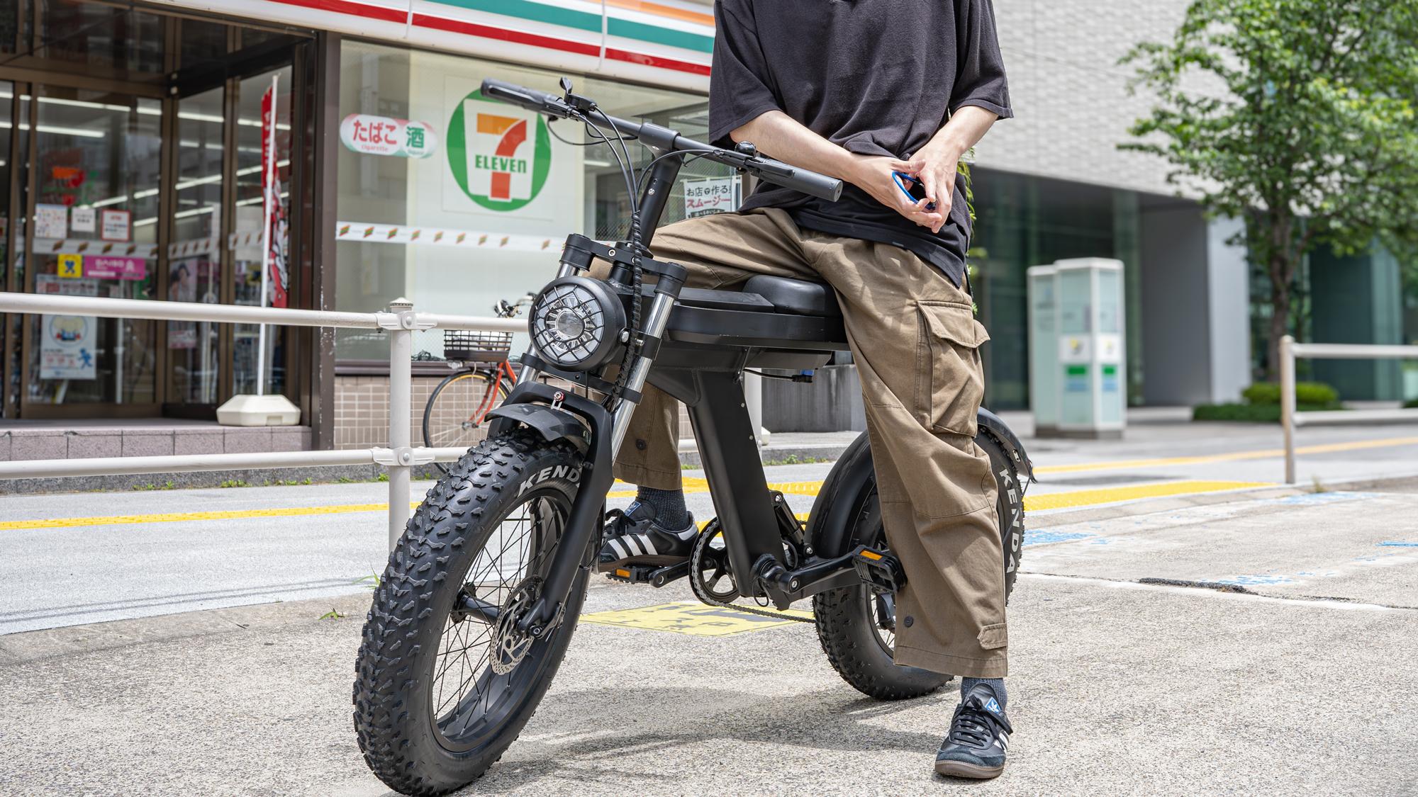 アーバンワイルドな個性派電動アシスト自転車「AWB04」街の視線を