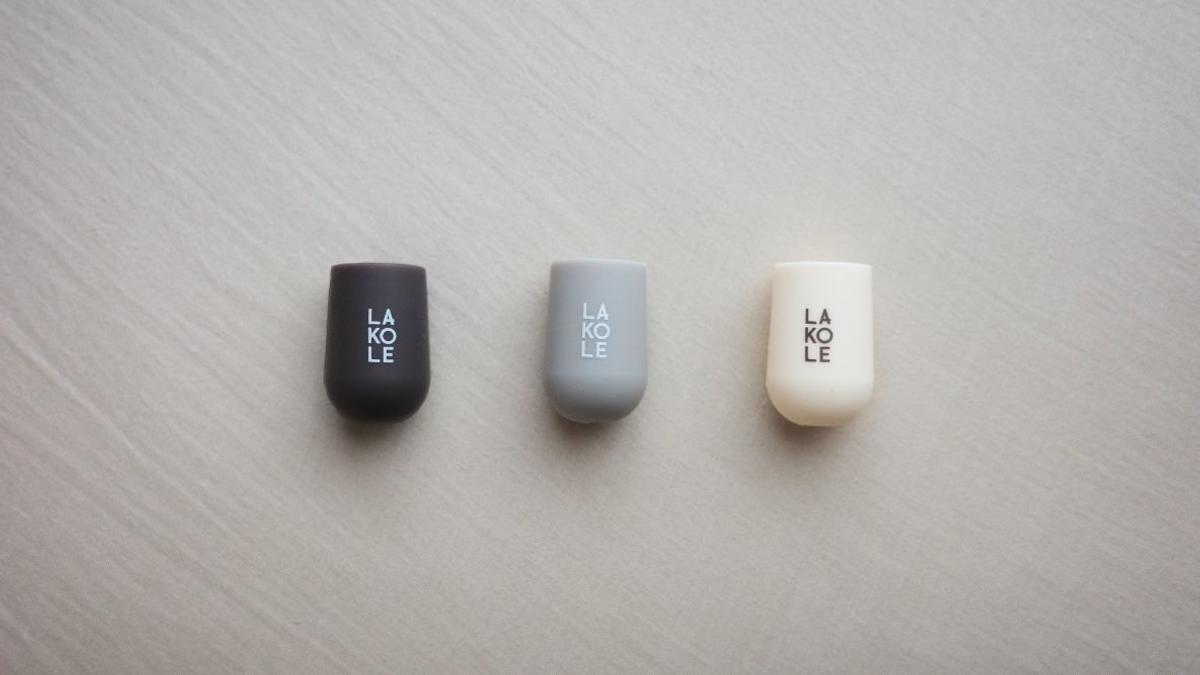 該物品不太可能存在。 100日元解決了我雨傘打滑的問題。 該物品不太可能存在。 100日元解決了我雨傘打滑的問題。