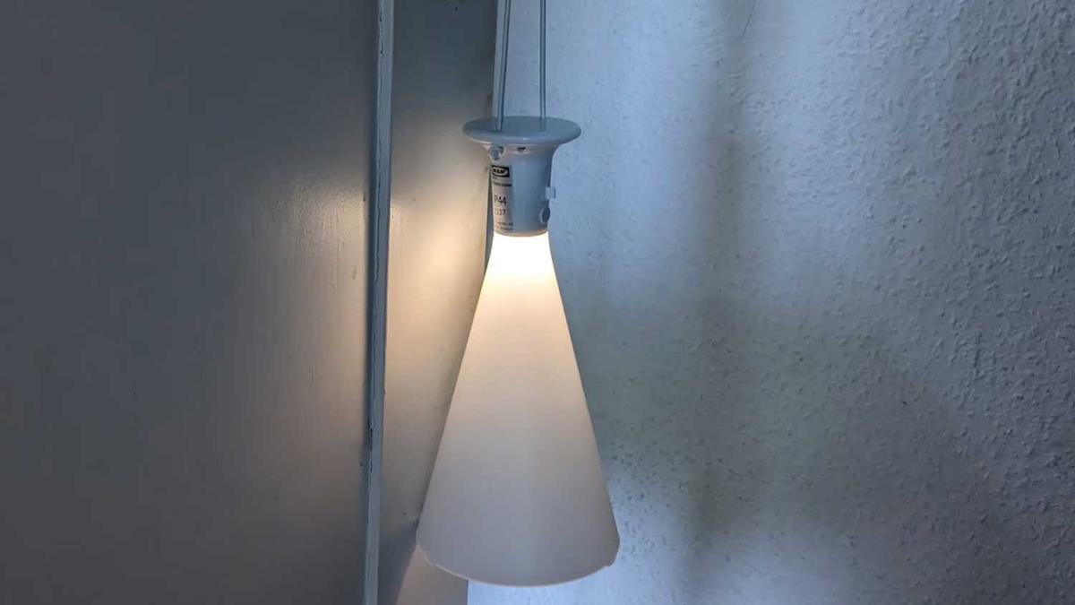 IKEA新推出的1,500日圓商品「可以在家裡任何地方使用的燈」是一款可以在戶外或緊急情況下使用的好物品! IKEA新推出的1,500日圓商品「可以在家裡任何地方使用的燈」是一款可以在戶外或緊急情況下使用的好物品!