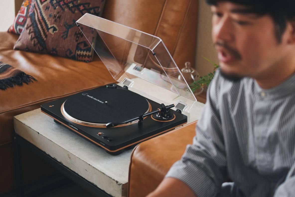 三菱 テレビ 58V型 LCD-A58RA2000 DVDプレイヤー内蔵 三菱 テレビ 58V型 LCD-A58RA2000 DVDプレイヤー内蔵