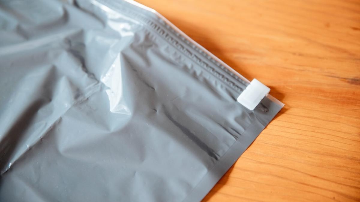 無印良品「衣物真空壓縮袋」再也不會發生行李裝不下的問題了! 無印良品「衣物真空壓縮袋」再也不會發生行李裝不下的問題了!