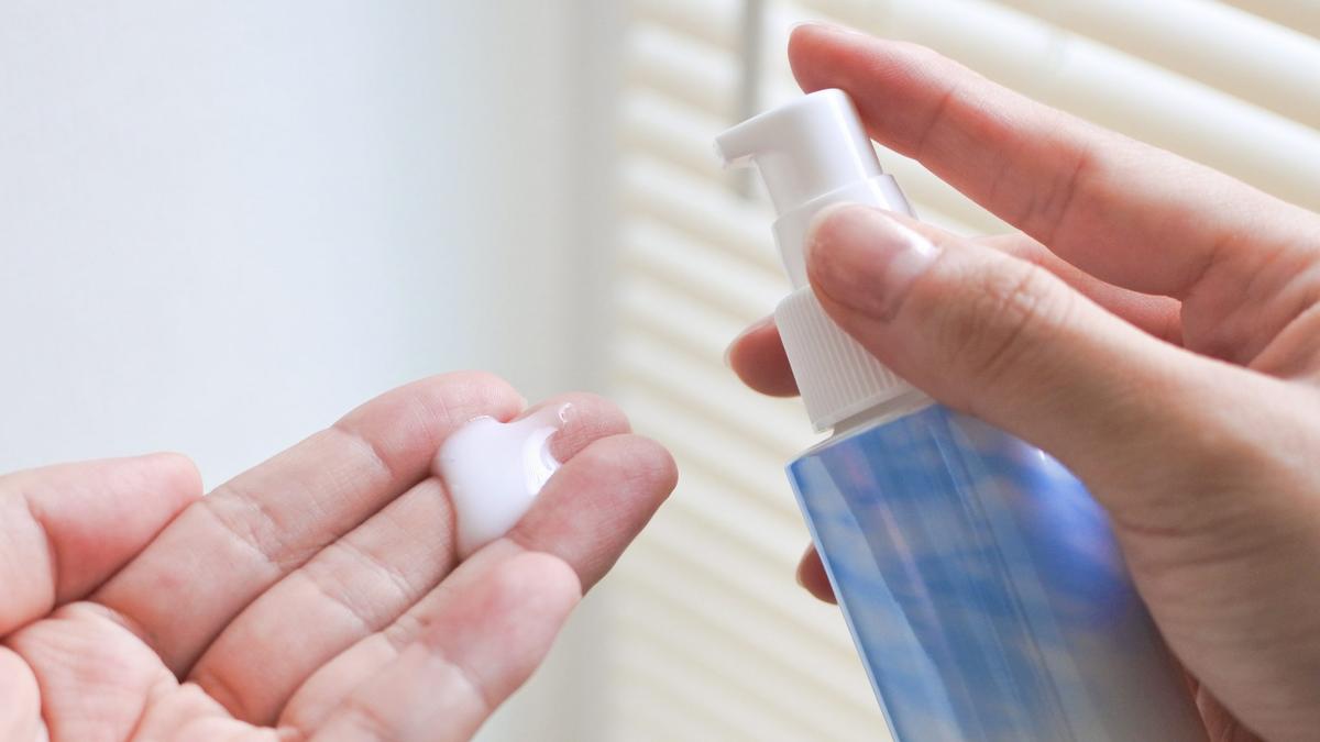 炎熱夏季出門前,使用KAO花王「冰感清涼乳液」,讓您瞬間倍感清爽 炎熱夏季出門前,使用KAO花王「冰感清涼乳液」,讓您瞬間倍感清爽