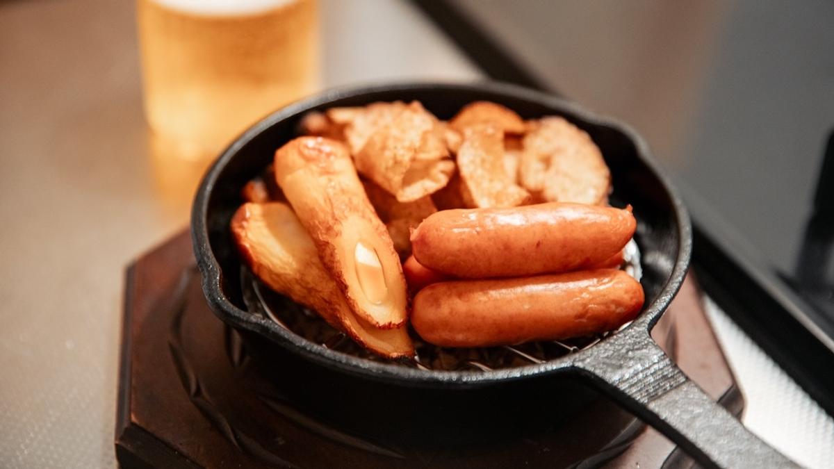 自製煙燻料理!日本Wahei Freiz「鑄鐵煎鍋」除了烤肉還能製作西班牙小菜 自製煙燻料理!日本Wahei Freiz「鑄鐵煎鍋」除了烤肉還能製作西班牙小菜