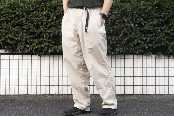 THE NORTH FACEの「ドライな肌触りのカーゴパンツ」は、3シーズン活躍 