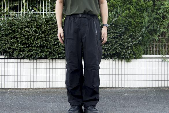 THE NORTH FACEの「ドライな肌触りのカーゴパンツ」は、3シーズン活躍 