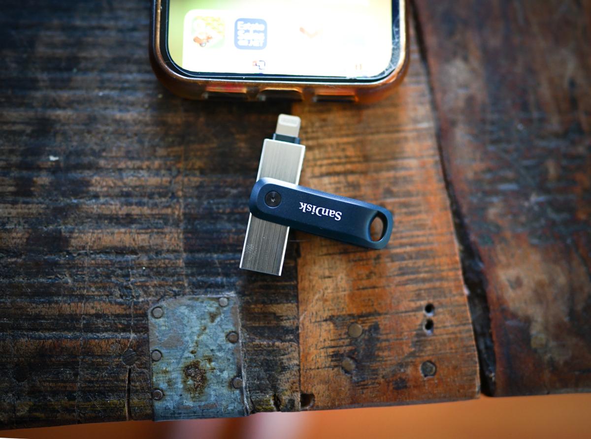 SanDisk 的隱藏好物快速解決手機儲存空間不足的壓力! SanDisk 的隱藏好物快速解決手機儲存空間不足的壓力!