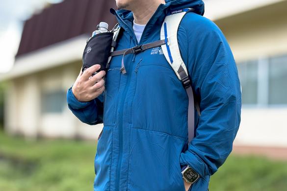 服装選びに困る季節の救世主は、この一着。サッと羽織るだけで一日中 