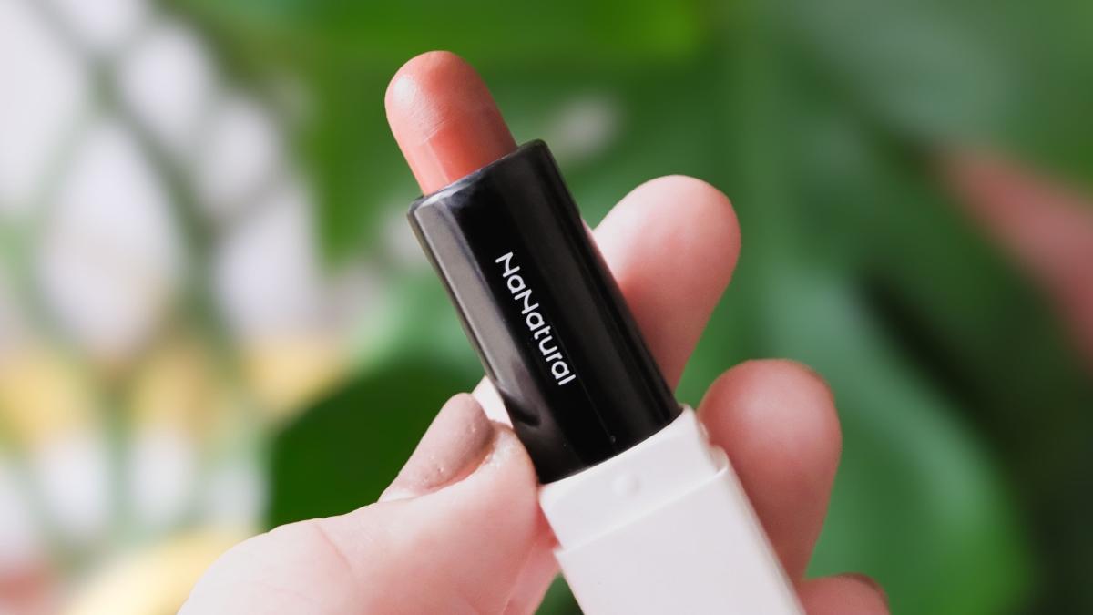 外出化妝包更加精簡!7NaNatural「多功能彩妝棒N02」口紅、眼影、腮紅一物搞定 外出化妝包更加精簡!7NaNatural「多功能彩妝棒N02」口紅、眼影、腮紅一物搞定