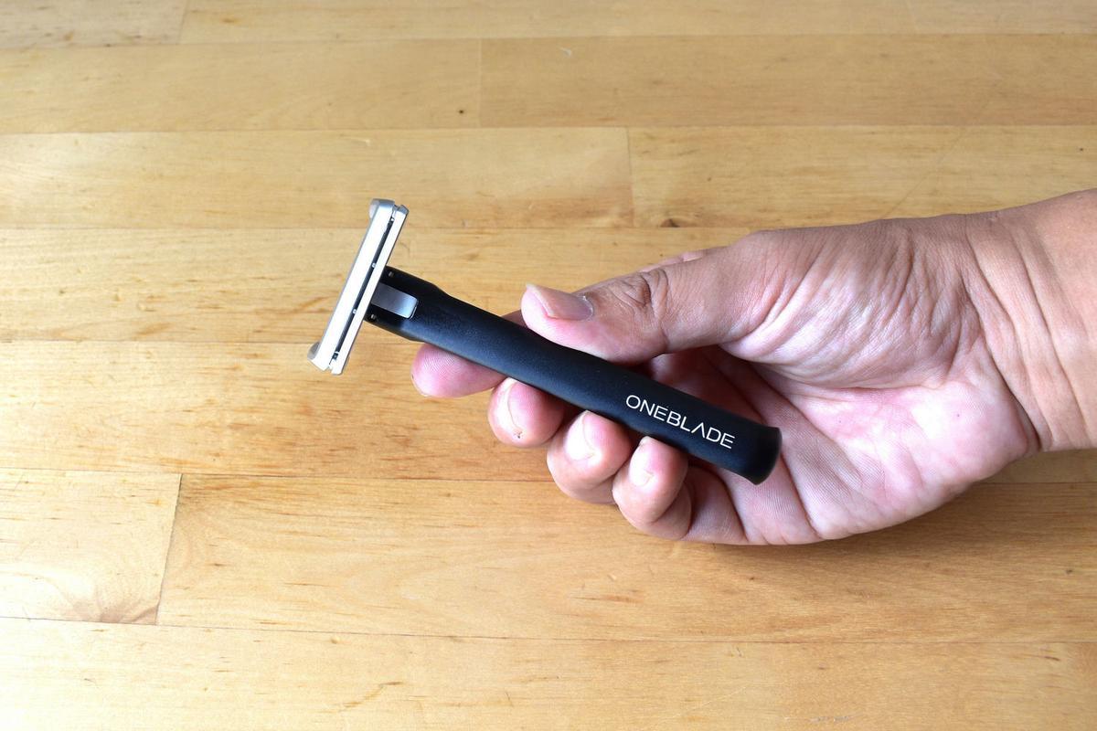 まるで理容室のような剃り心地。特許技術を搭載した3次元シェーバーが