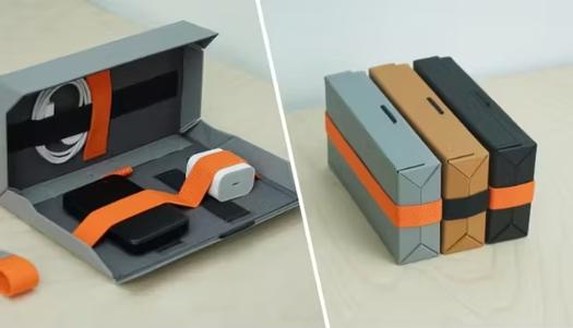 アダプタやケーブルがキレイに収納できて気持ちよさそう！ 壁面収納も