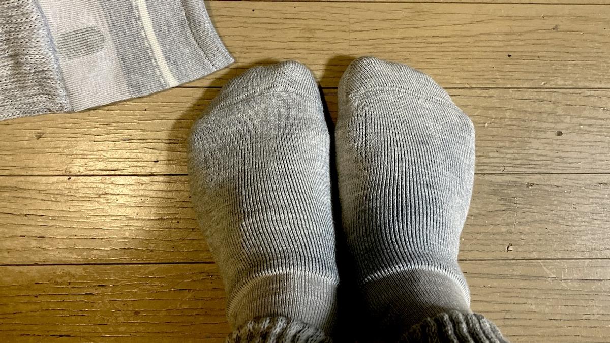 徹底阻擋吹進褲管裡的寒風!日本OKAMOTO的保暖襪系列在寒冷的冬天拯救了我冰冷的雙腳 徹底阻擋吹進褲管裡的寒風!日本OKAMOTO的保暖襪系列在寒冷的冬天拯救了我冰冷的雙腳