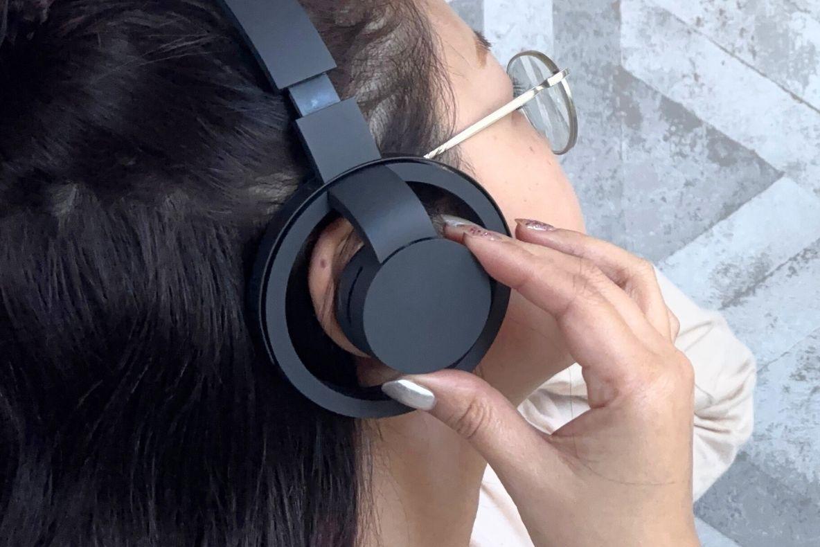 耳を塞がないのに音漏れ少なめ。「nwm(ヌーム)」のヘッドホン 耳を塞がないのに音漏れ少なめ。「nwm(ヌーム)」のヘッドホン