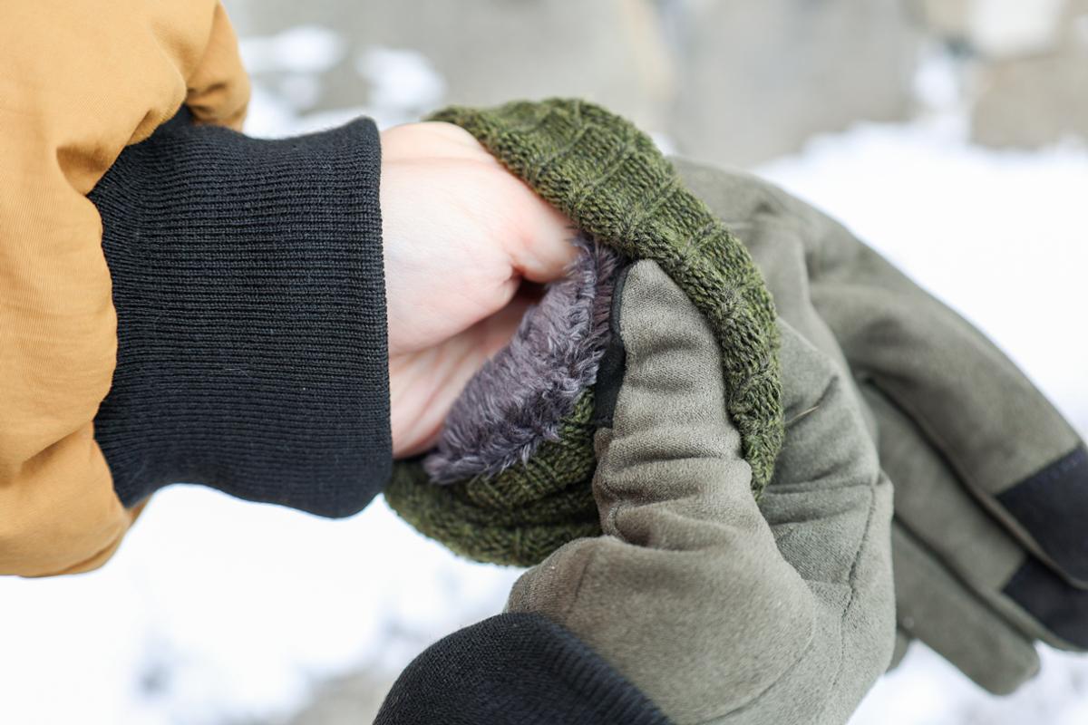 無印良品「撥水防風生地を使った 起毛 タッチパネル手袋」