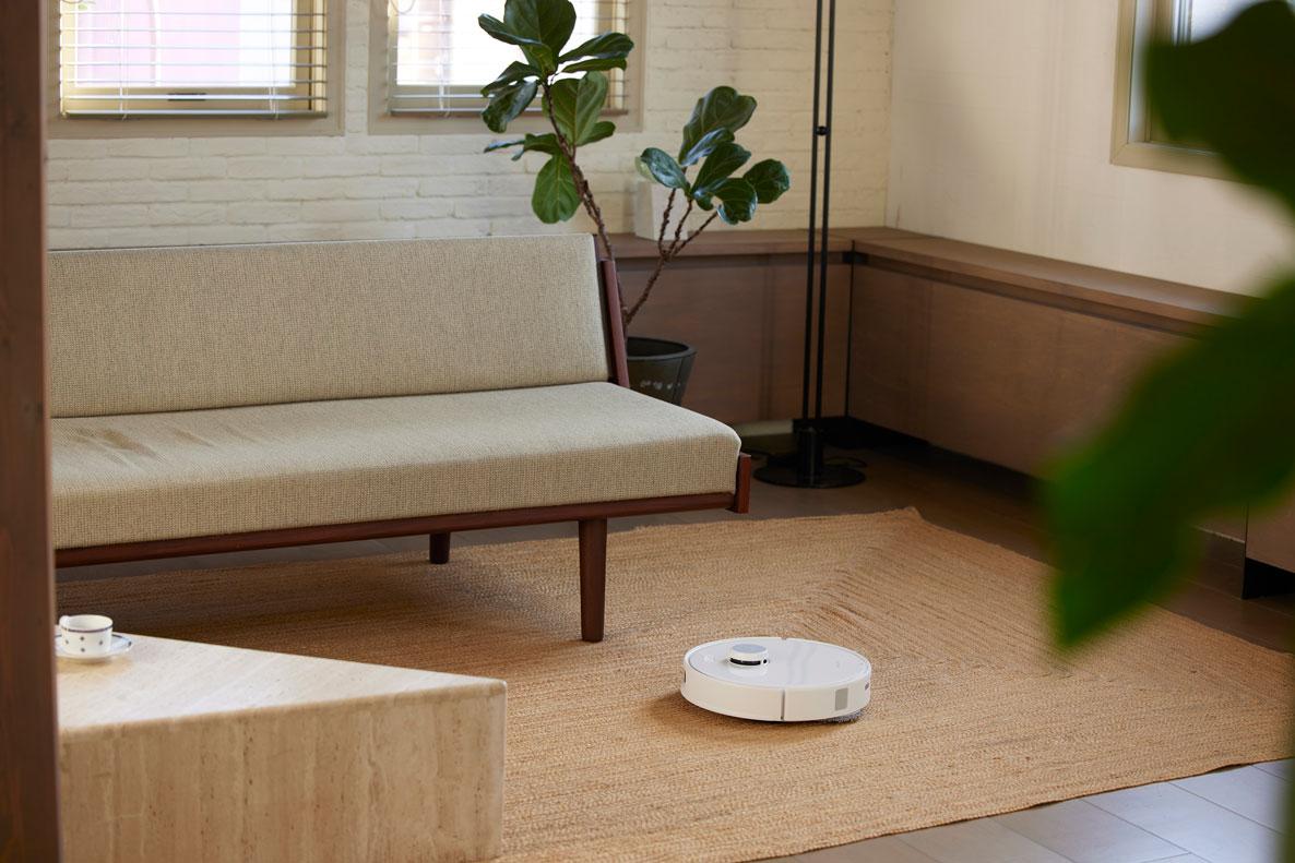 ロボット掃除機のお世話はもうしません！面倒な掃除が本当にラクになっ