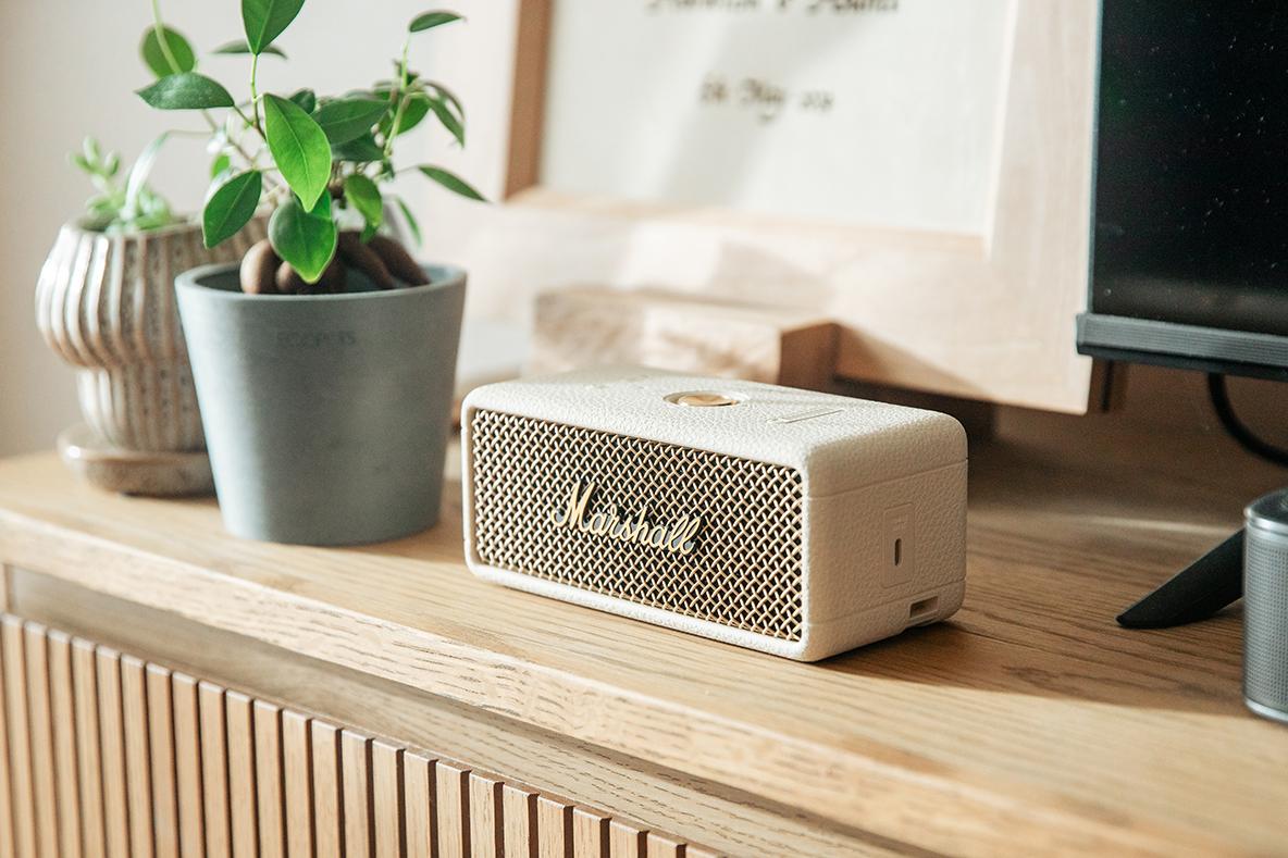 マーシャルの新作がよすぎる。手のひらサイズでこの音、このデザイン