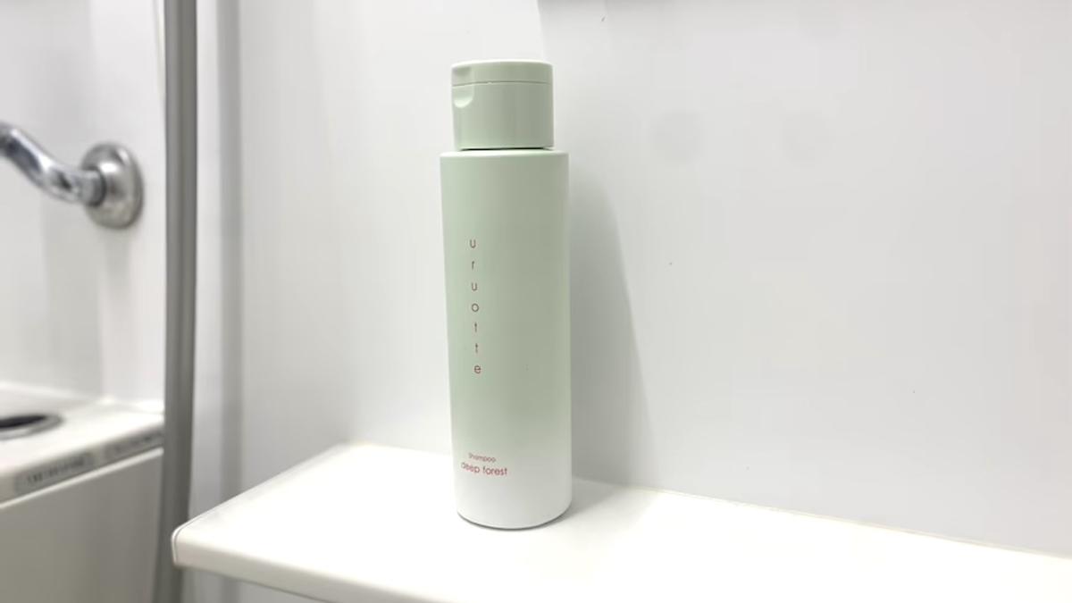 日本uruotte這瓶「2合1洗髮精」洗護程序一次搞定！不用繁瑣的步驟就能輕鬆擁有亮麗秀髮