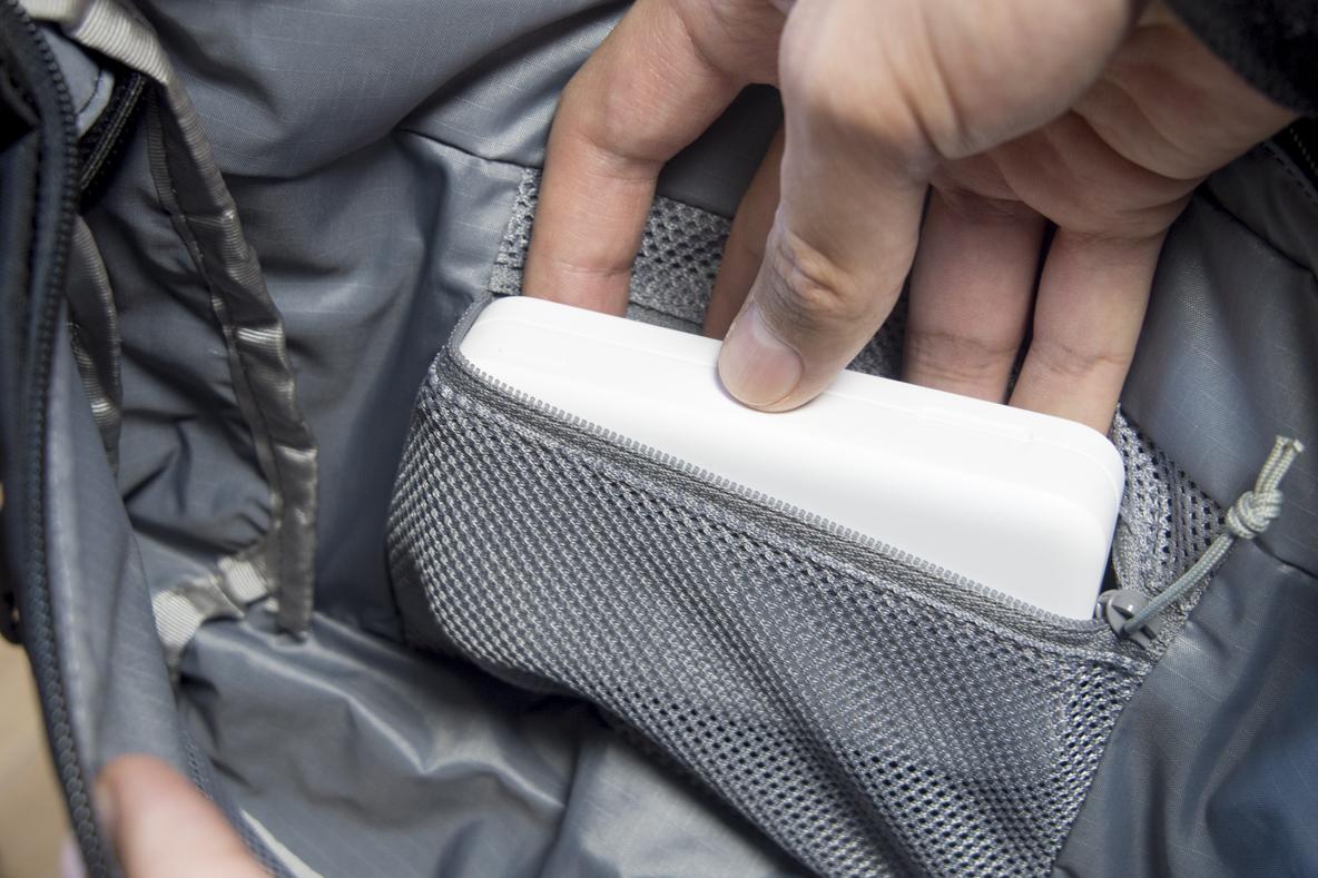 THE NORTH FACEのショルダーバッグ「カペラ5」は、スマートで