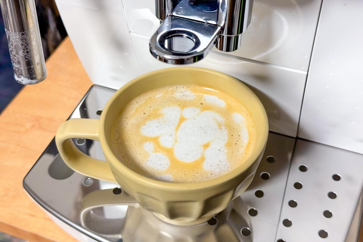 デロンギ「マグニフィカS」で毎朝簡単に美味しいコーヒーを