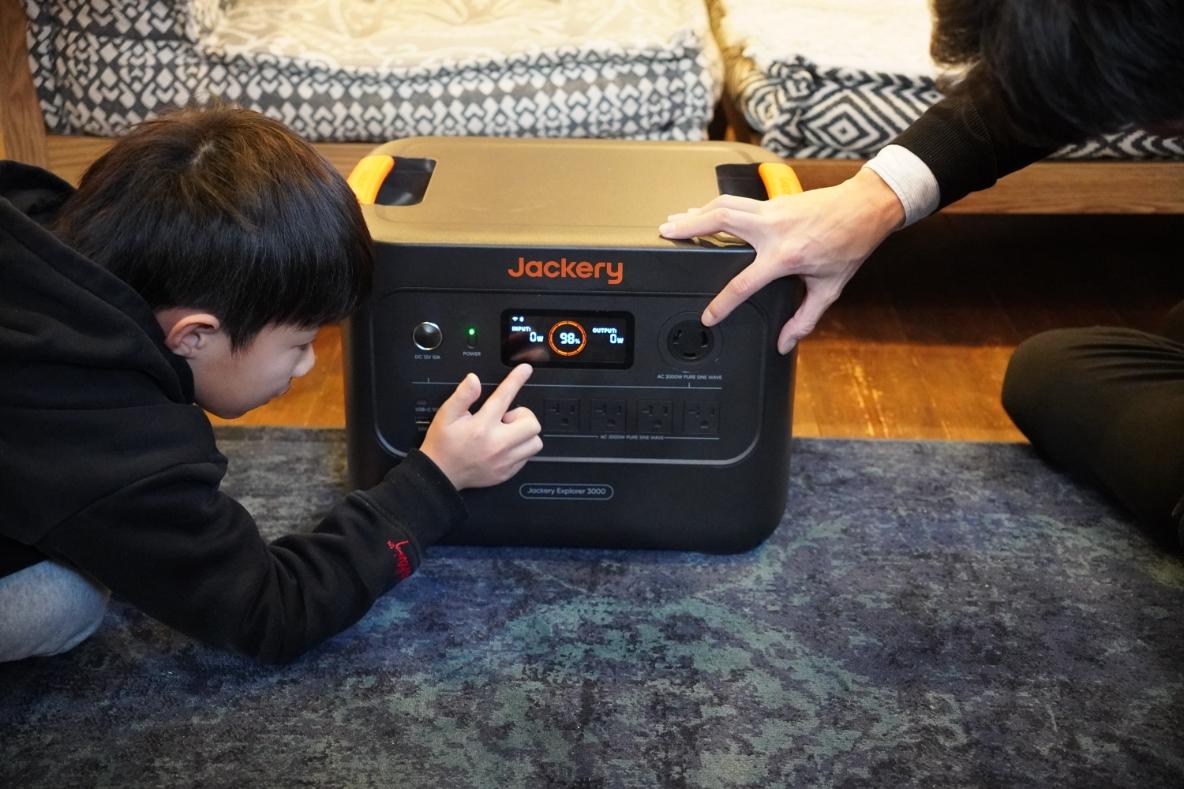 Jackeryのポータブル電源で「自宅防災訓練」してみた。「ほぼ日常