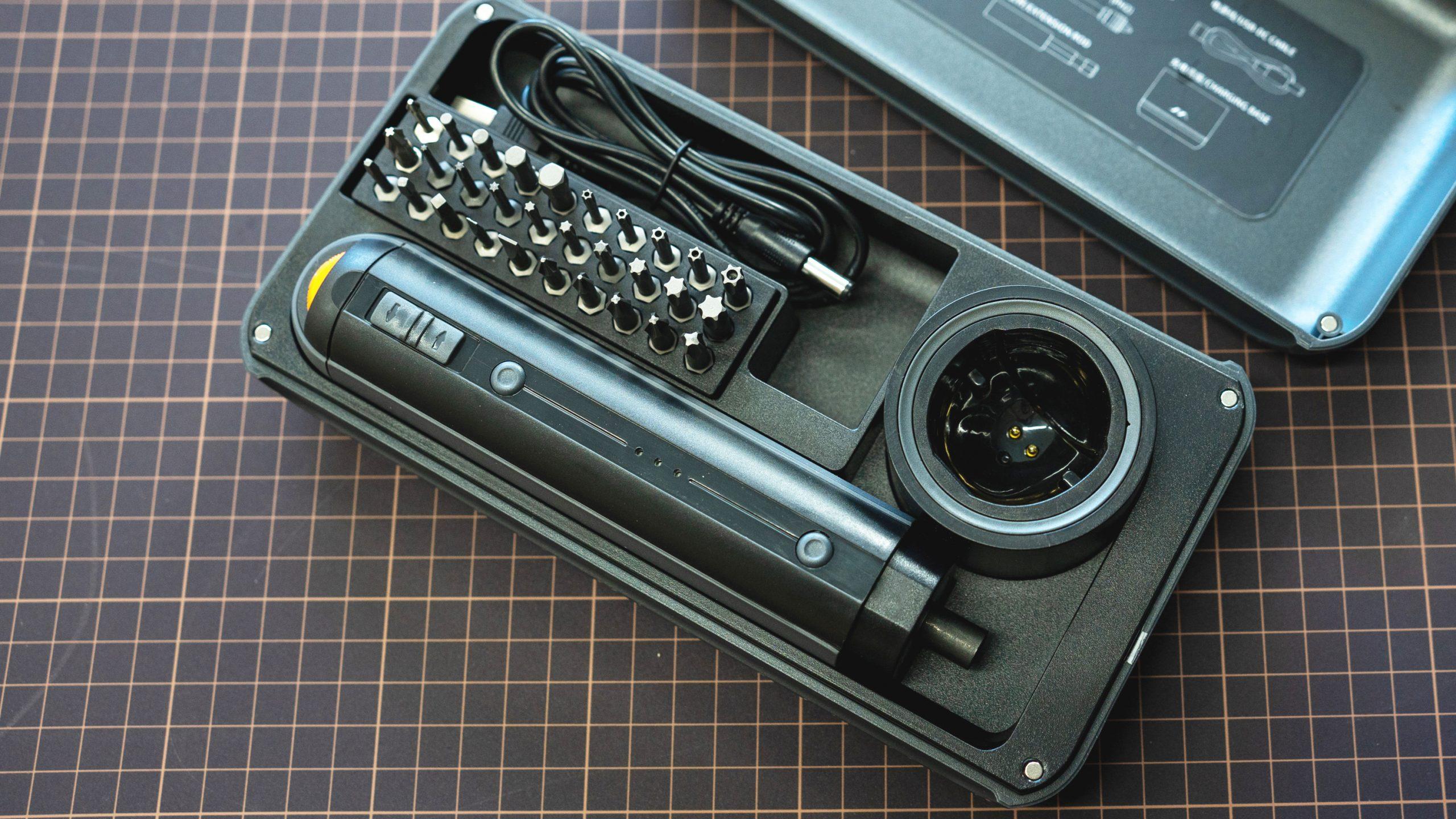電動ドライバーはやっぱり便利！ 充電スタンド付きの「JIMIBOX I-mini