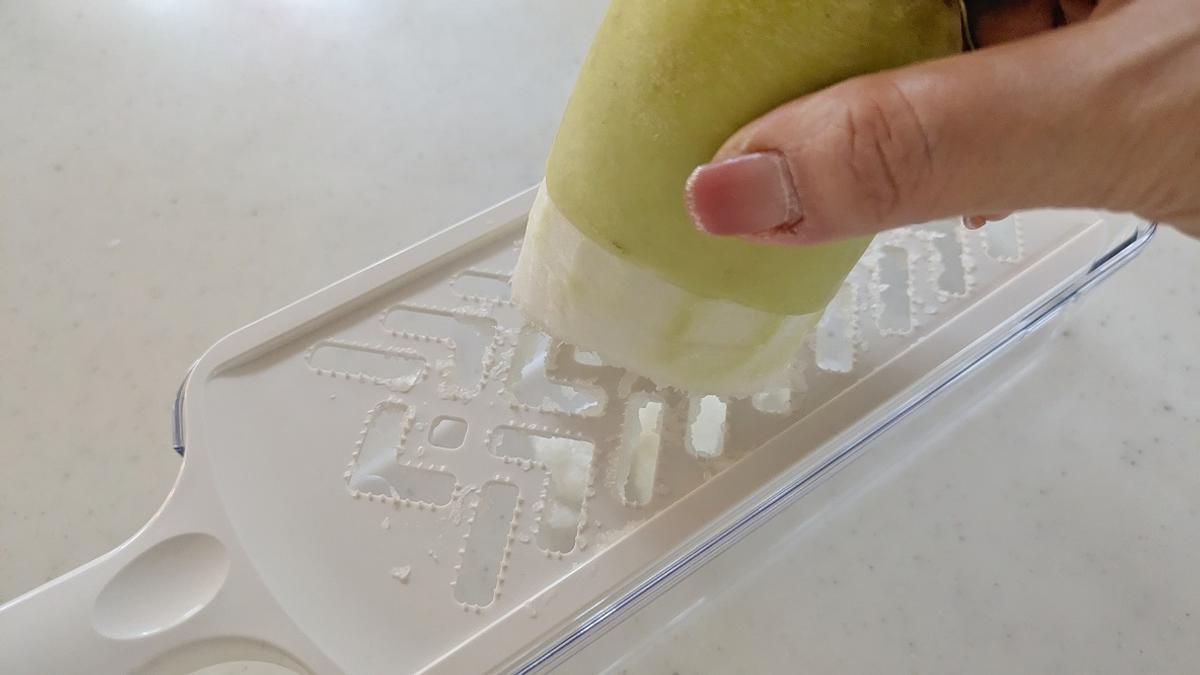 無印良品的隱藏好物!這款「附盒磨泥器」讓你輕鬆磨出細緻蘿蔔泥與生薑泥 無印良品的隱藏好物!這款「附盒磨泥器」讓你輕鬆磨出細緻蘿蔔泥與生薑泥