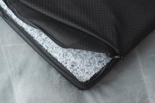 究極の座り心地を追求するクッションブランド「ZABUSHION