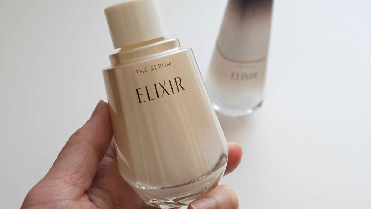 一抹即吸收的資生堂「ELIXIR怡麗絲爾膠原新肌光速精華」效果驚豔,忍不住馬上回購第二瓶⋯⋯ 一抹即吸收的資生堂「ELIXIR怡麗絲爾膠原新肌光速精華」效果驚豔,忍不住馬上回購第二瓶⋯⋯