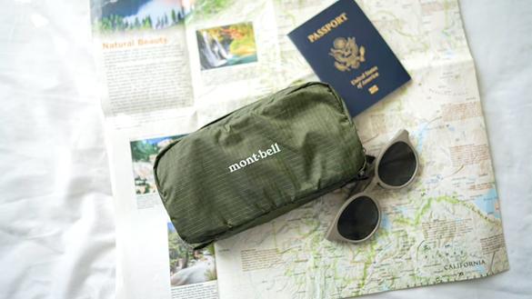 モンベルのトラベルキットパック。毎年1回は大きい旅行に行く私に