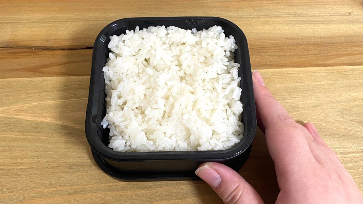 冷凍過的白飯仍能保持美味蓬鬆!YAMAZAKI日本山崎「冷凍白飯保鮮盒」用來做蒸煮料理也意外合適 冷凍過的白飯仍能保持美味蓬鬆!YAMAZAKI日本山崎「冷凍白飯保鮮盒」用來做蒸煮料理也意外合適